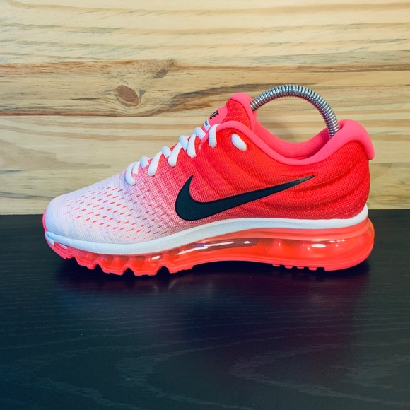 Nike Women's Air Max 2017 Running Shoes Hot Punch - Picture 3 of 8